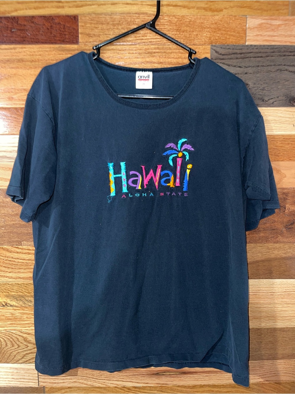 Vintage Y2K Women’s Anvil Pre-Shrunk Made in USA “Hawaii Aloha State” T-Shirt